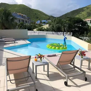 Beautiful S17, Pool, Next To Pinel Island Hébergement de vacances